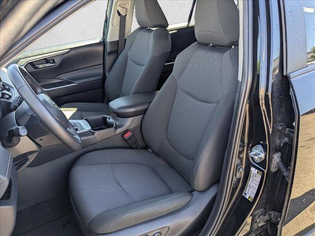 Used 2024 Toyota RAV4 XLE w/ Weather Package AWD/4WD image 15