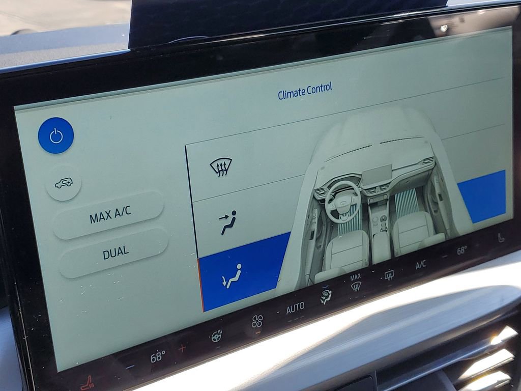 Certified 2025 Ford Escape Platinum image 21