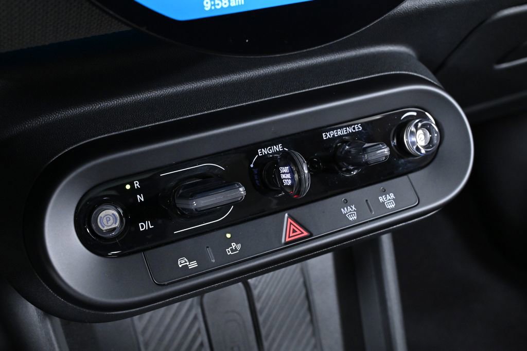 Certified 2025 MINI Cooper 2-Door Hardtop image 18