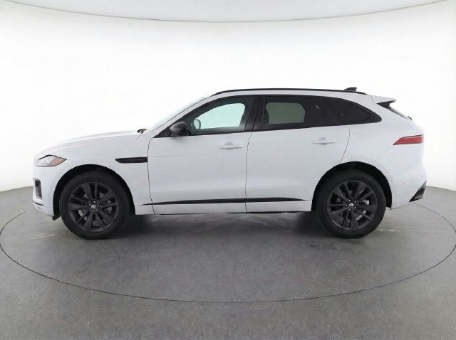 Certified 2026 Jaguar F-PACE R-Dynamic S AWD/4WD image 34