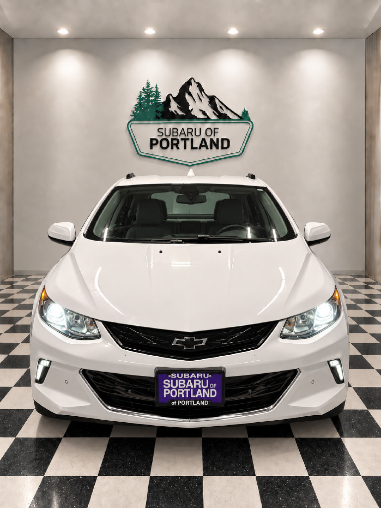 Used 2016 Chevrolet Volt Premier w/ Driver Confidence Package FWD image 2