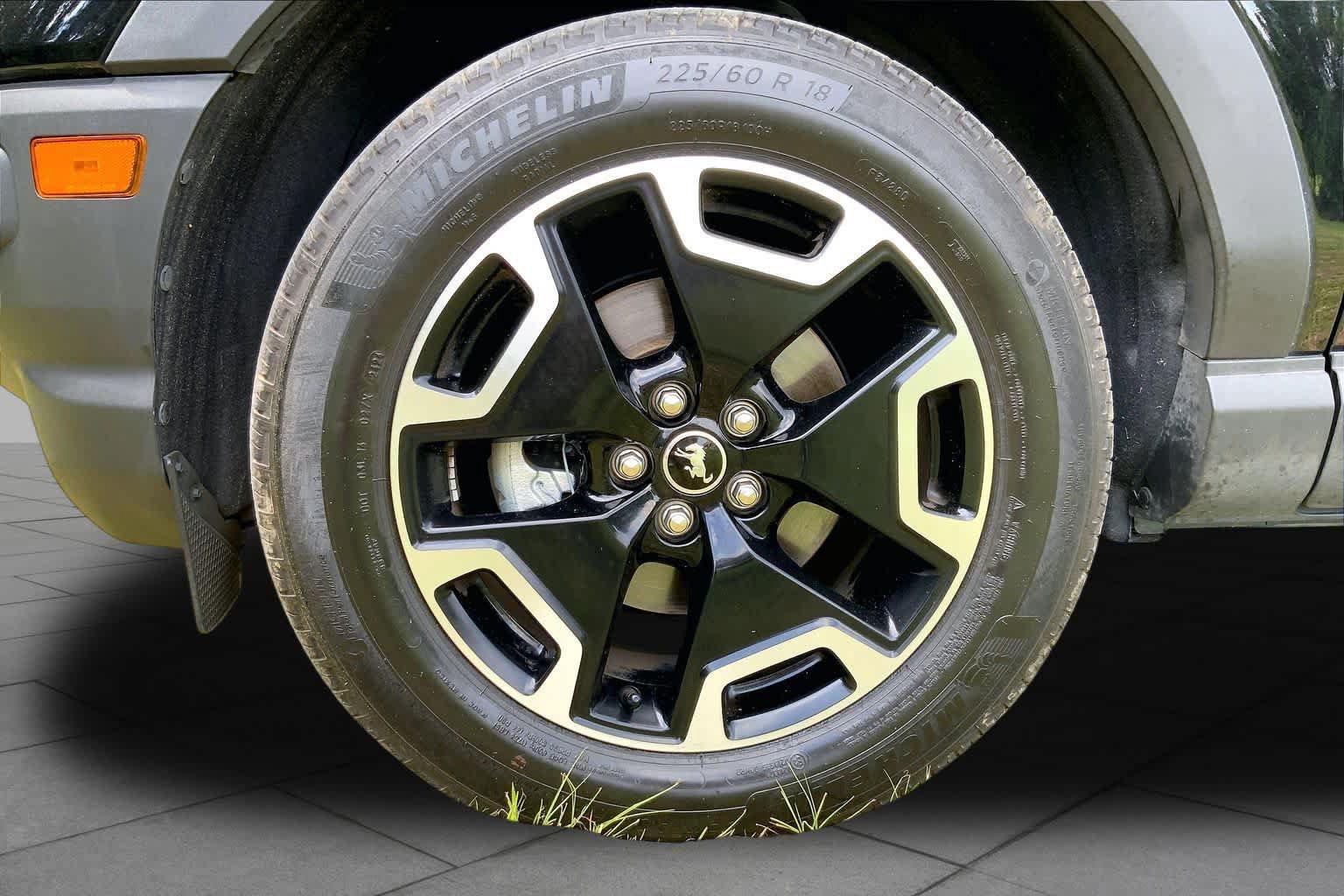Used 2024 Ford Bronco Sport Outer Banks w/ Tech Package AWD/4WD image 11
