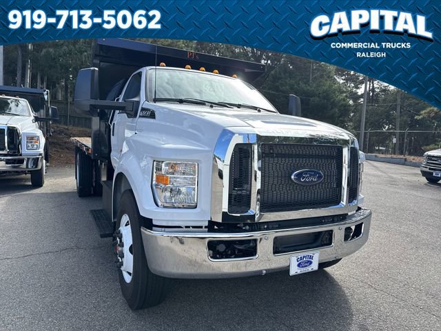 New 2026 Ford F750 2WD Regular Cab Super Duty image 3