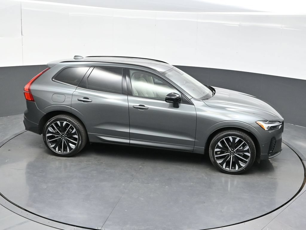 New 2026 Volvo XC60 B5 Ultra w/ Climate Package AWD/4WD image 38