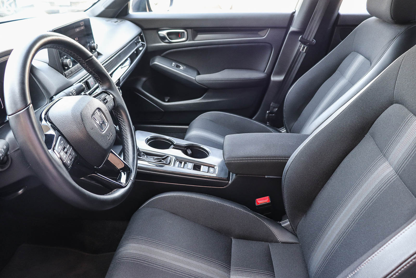 Certified 2025 Honda Civic Sport image 19