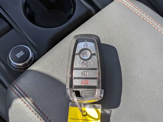 Used 2025 Ford Explorer Active w/ Active Comfort Package RWD image 31