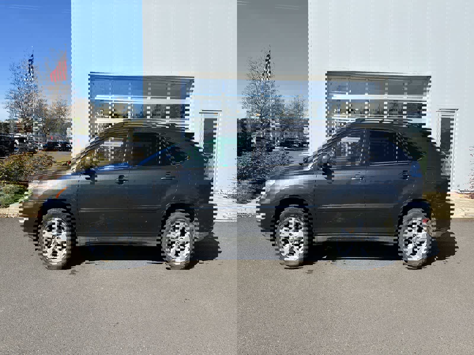 Used 2006 Lexus RX 330 AWD image 3