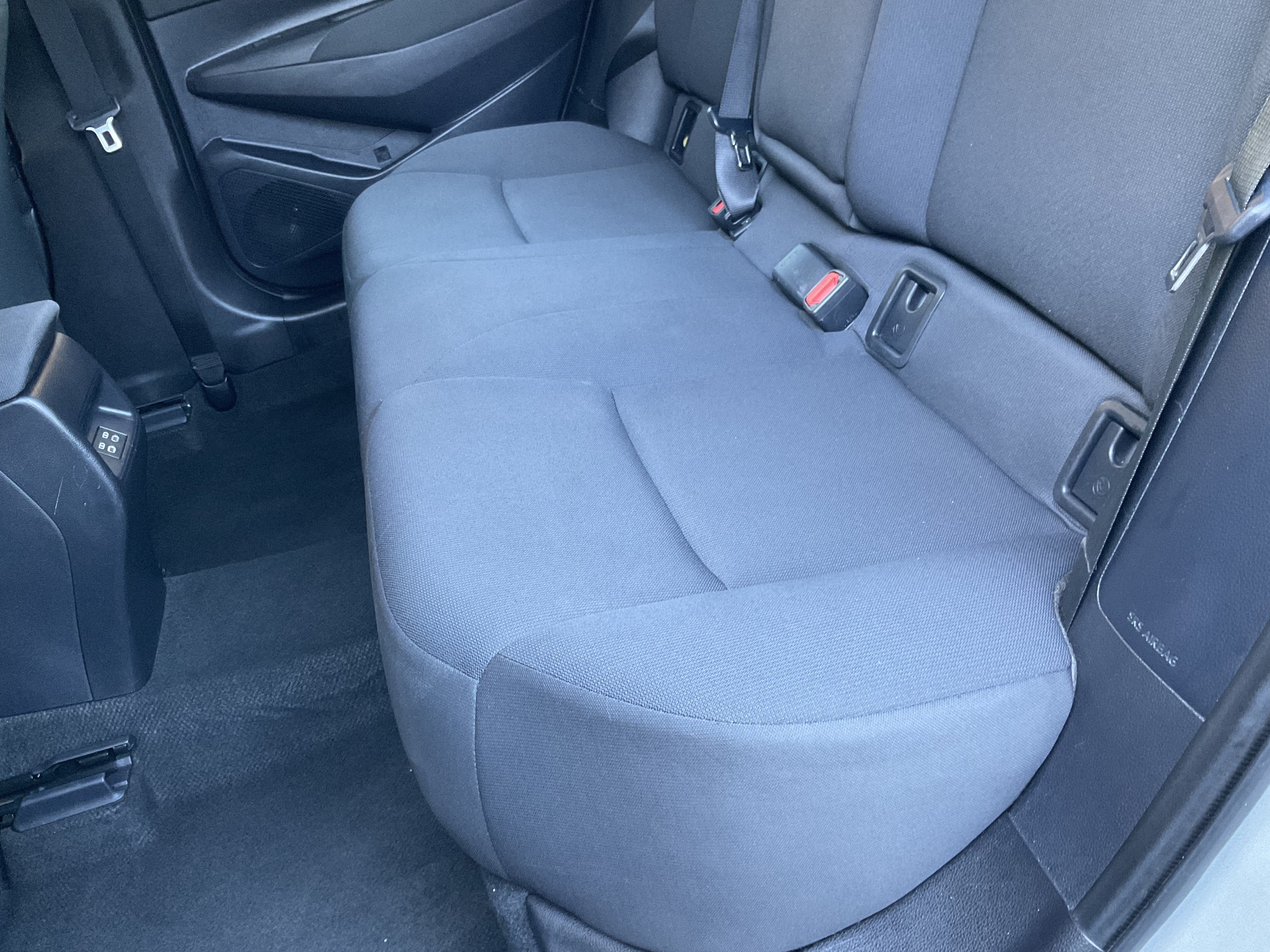 Used 2025 Toyota Corolla LE FWD image 33