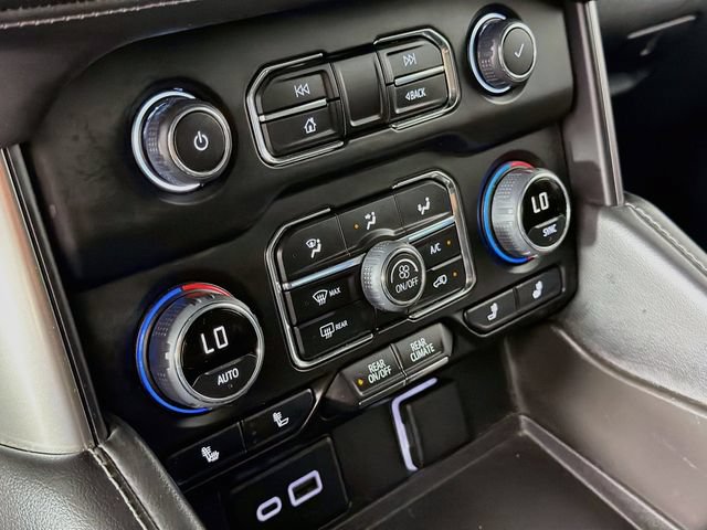 Used 2023 Chevrolet Tahoe LT w/ Luxury Package AWD/4WD image 16