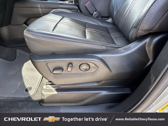 Used 2025 Chevrolet Tahoe High Country w/ Sun And Tow Package AWD/4WD image 29