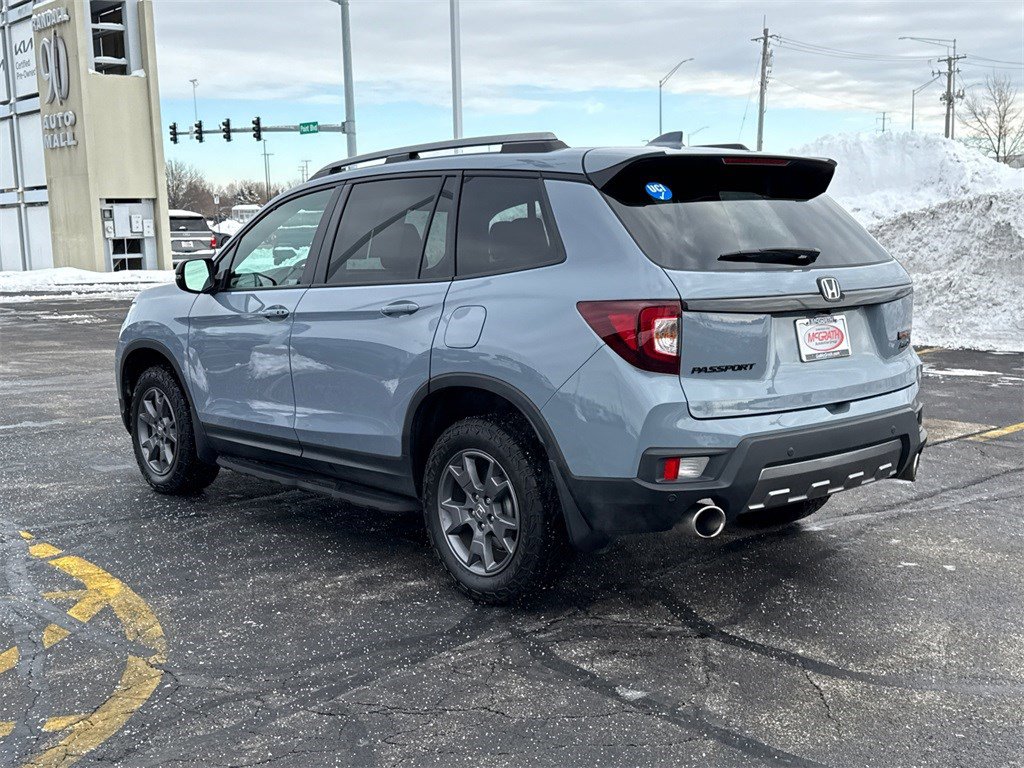 Certified 2024 Honda Passport TrailSport image 7