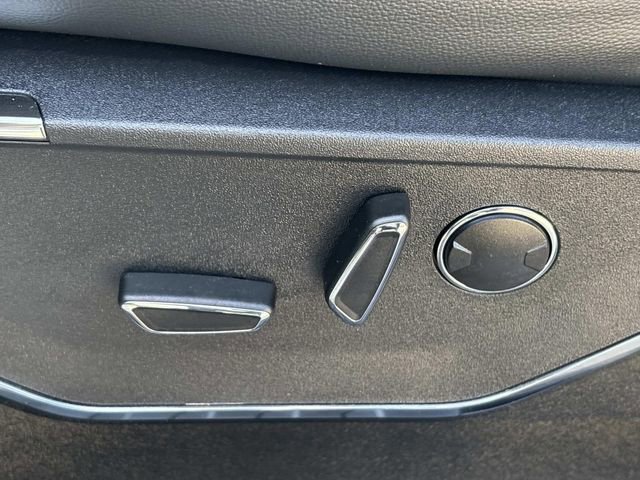 Certified 2024 Ford F150 Lariat w/ Equipment Group 502A High image 28