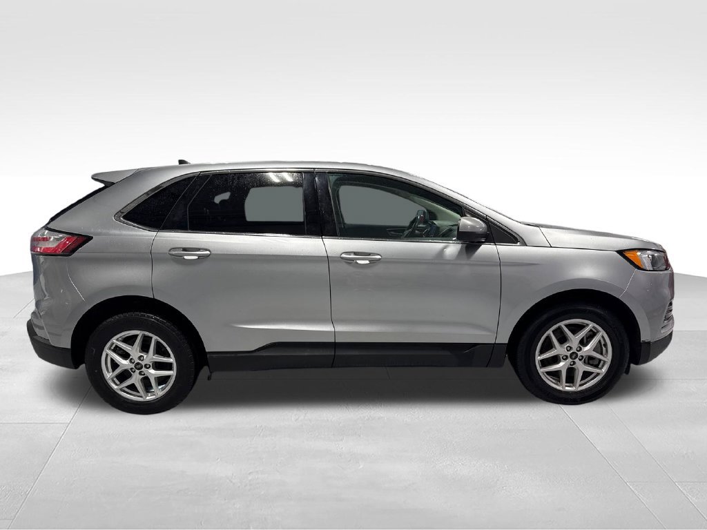 Used 2024 Ford Edge SEL AWD/4WD image 48