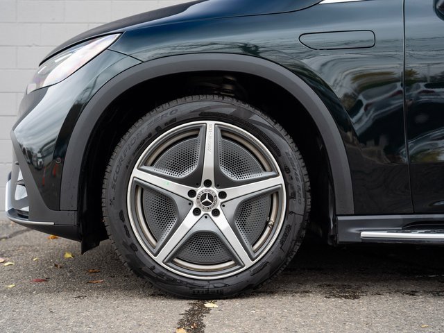 Used 2023 Mercedes-Benz EQE 500 4MATIC SUV image 12