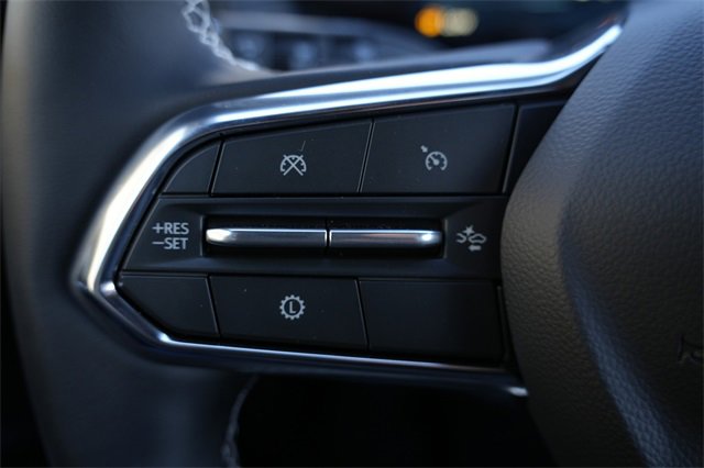 New 2026 Chevrolet Traverse LT w/ Midnight/Sport Edition image 13