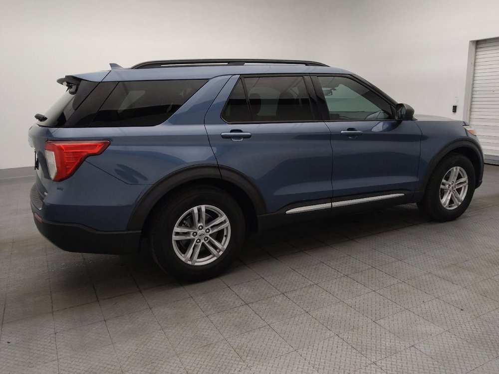 Used 2020 Ford Explorer XLT w/ Equipment Group 202A image 10