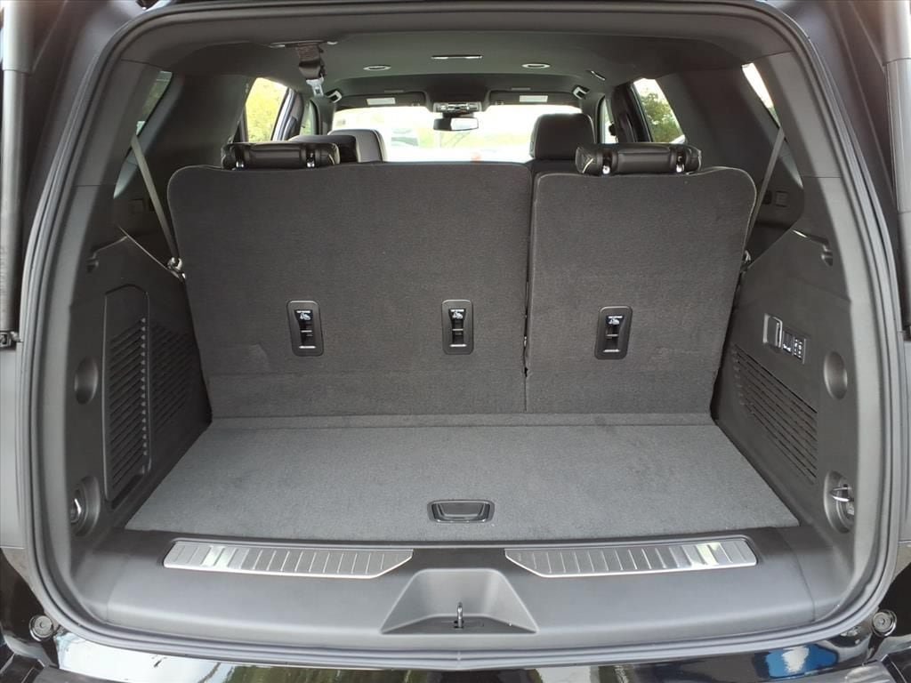 New 2026 Chevrolet Tahoe Premier RWD image 8