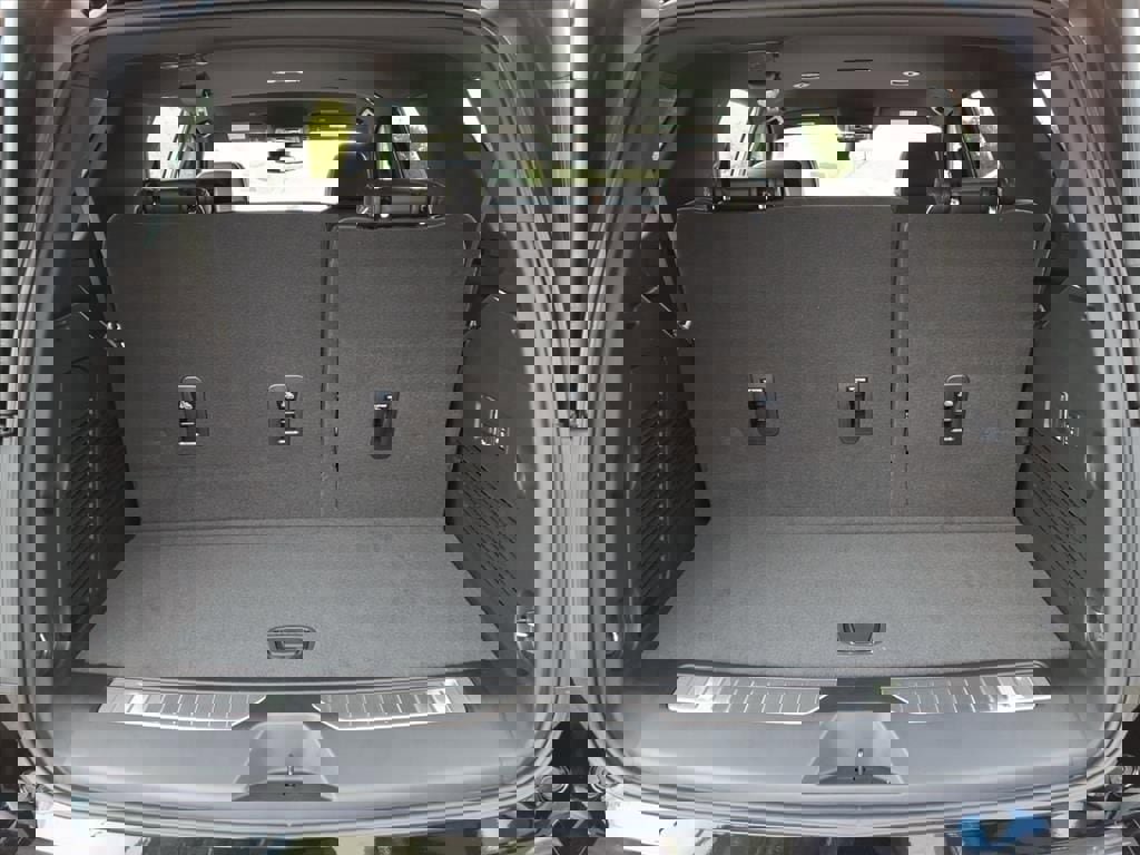 New 2026 Chevrolet Tahoe Premier image 8