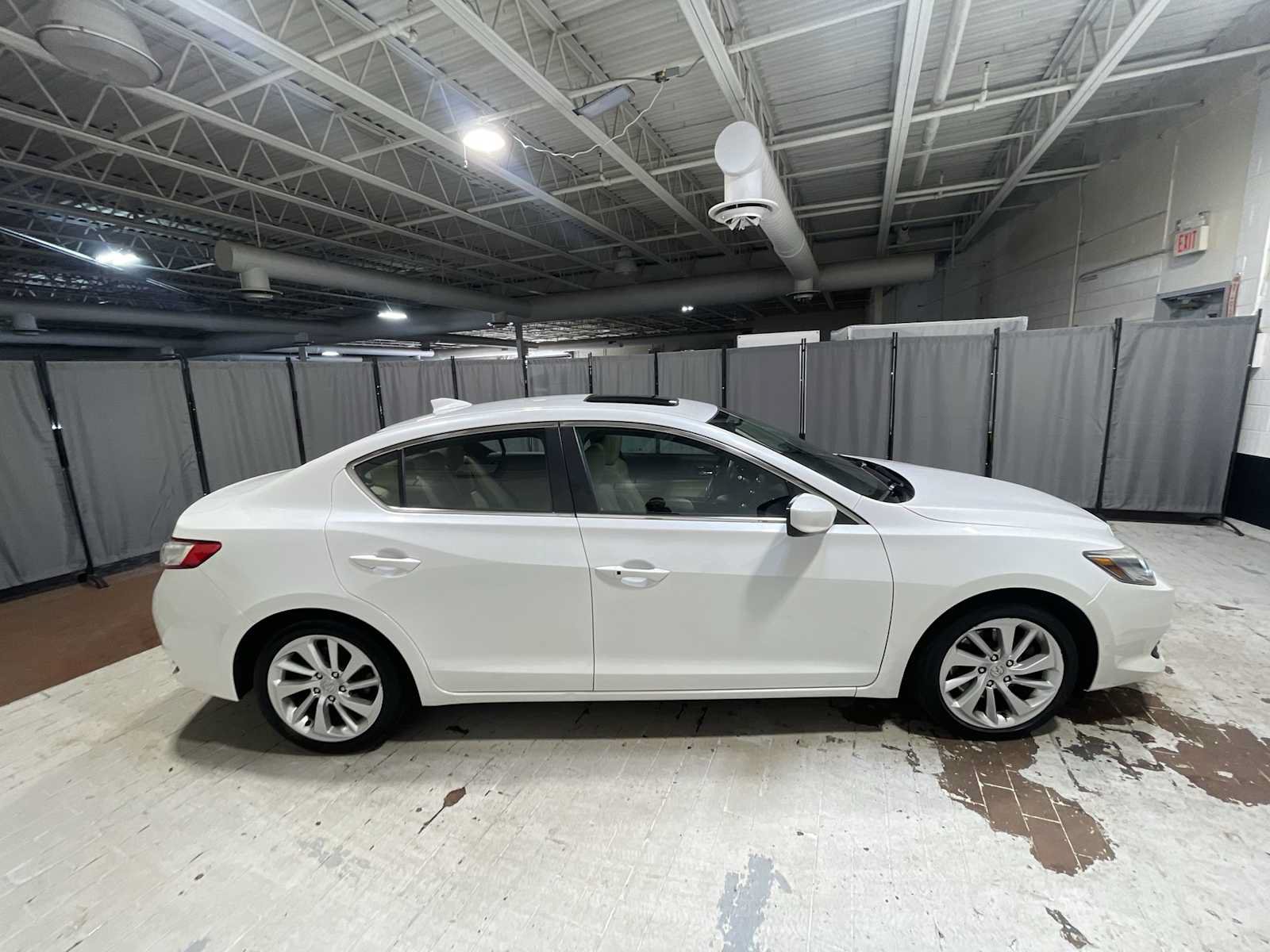 Used 2018 Acura ILX FWD image 27