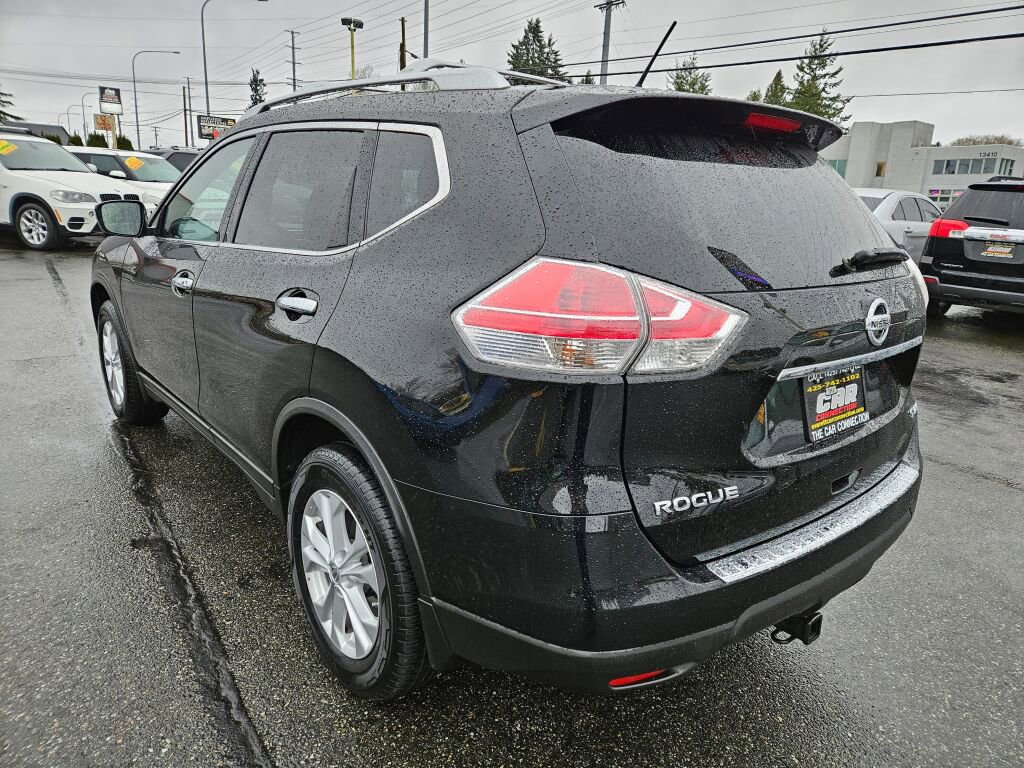 Used 2016 Nissan Rogue SV w/ SV Premium Package image 3