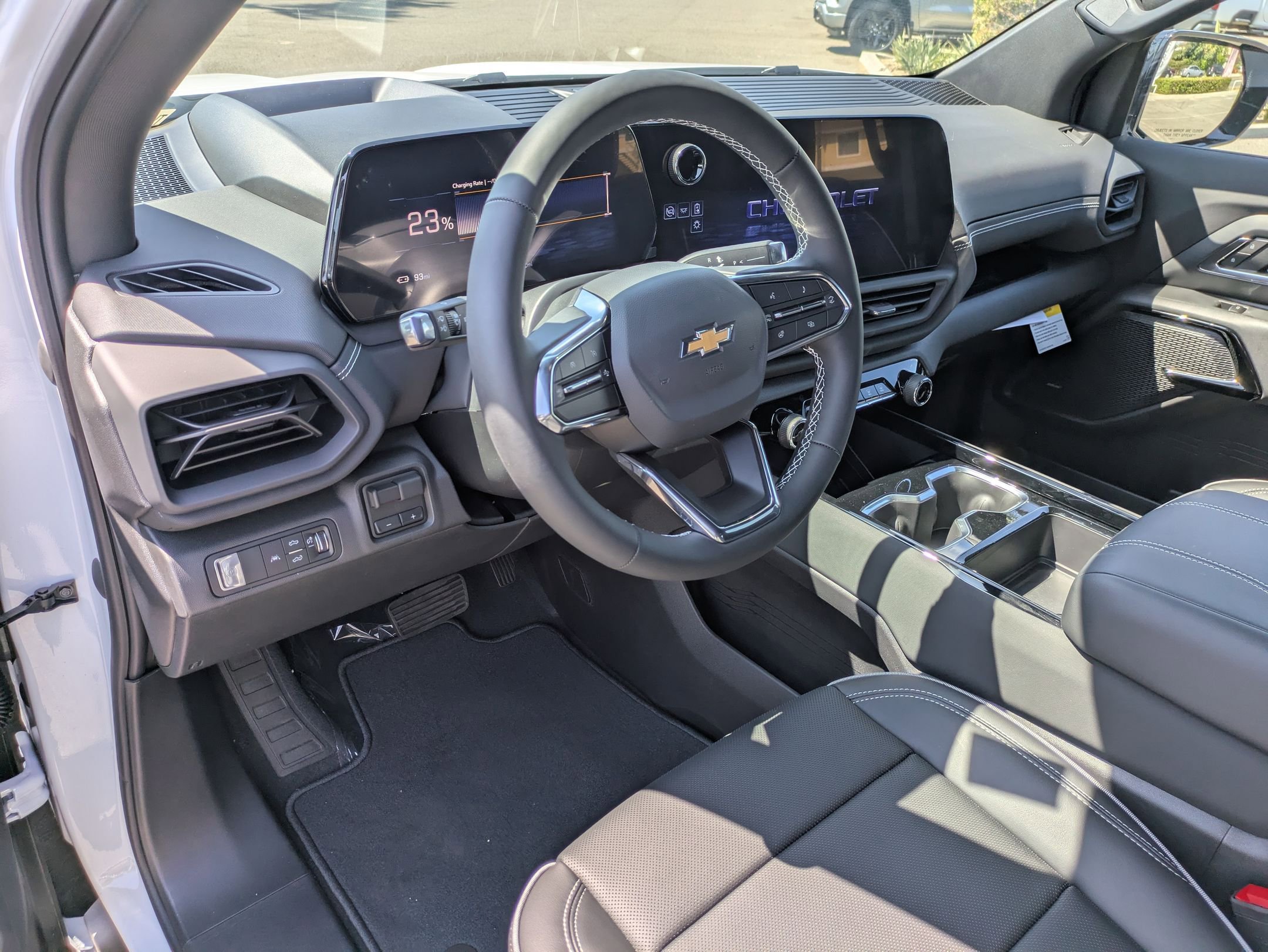 Used 2026 Chevrolet Silverado EV LT w/ Plus Package AWD/4WD image 10
