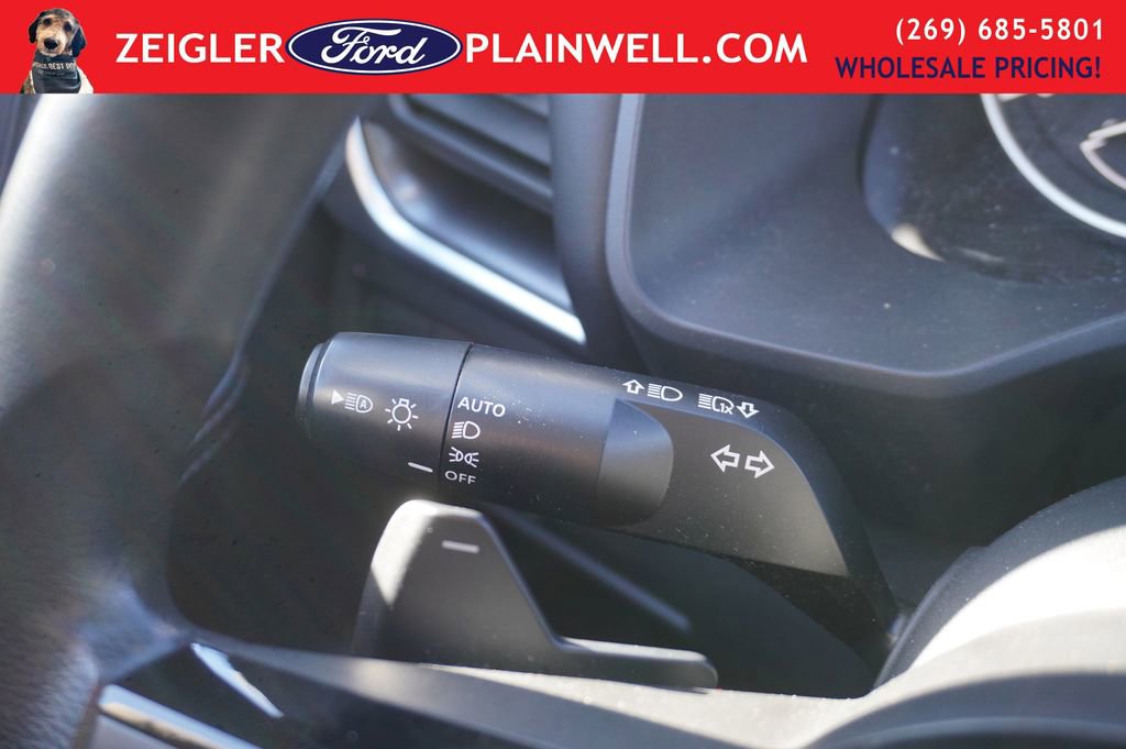 Used 2023 Nissan Rogue SV image 24