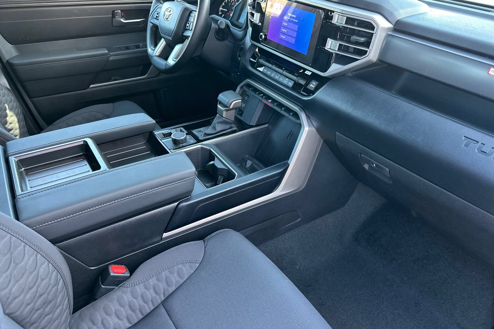 New 2026 Toyota Tundra SR5 AWD/4WD image 17