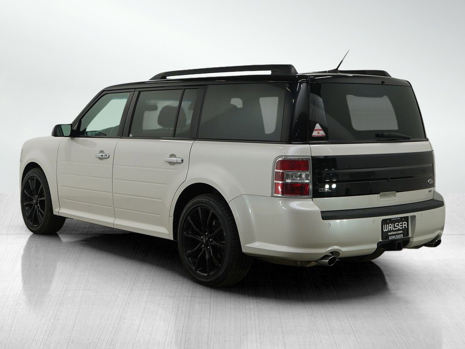 Used 2019 Ford Flex SEL w/ Equipment Group 202A image 3