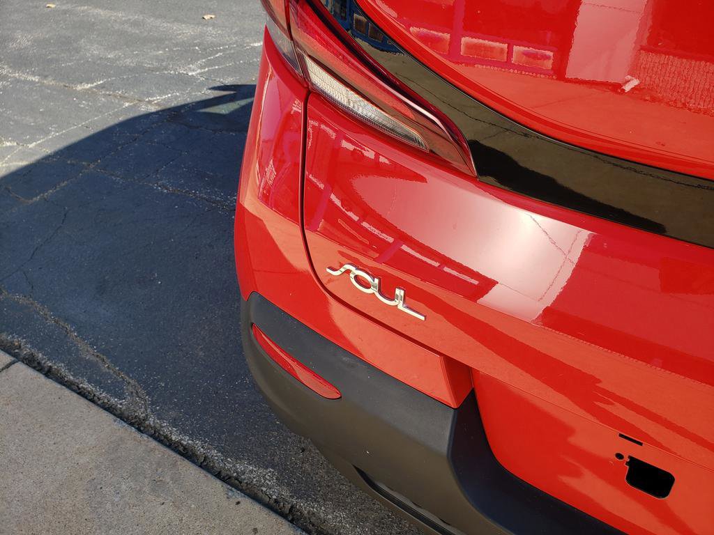 Used 2020 Kia Soul LX image 10