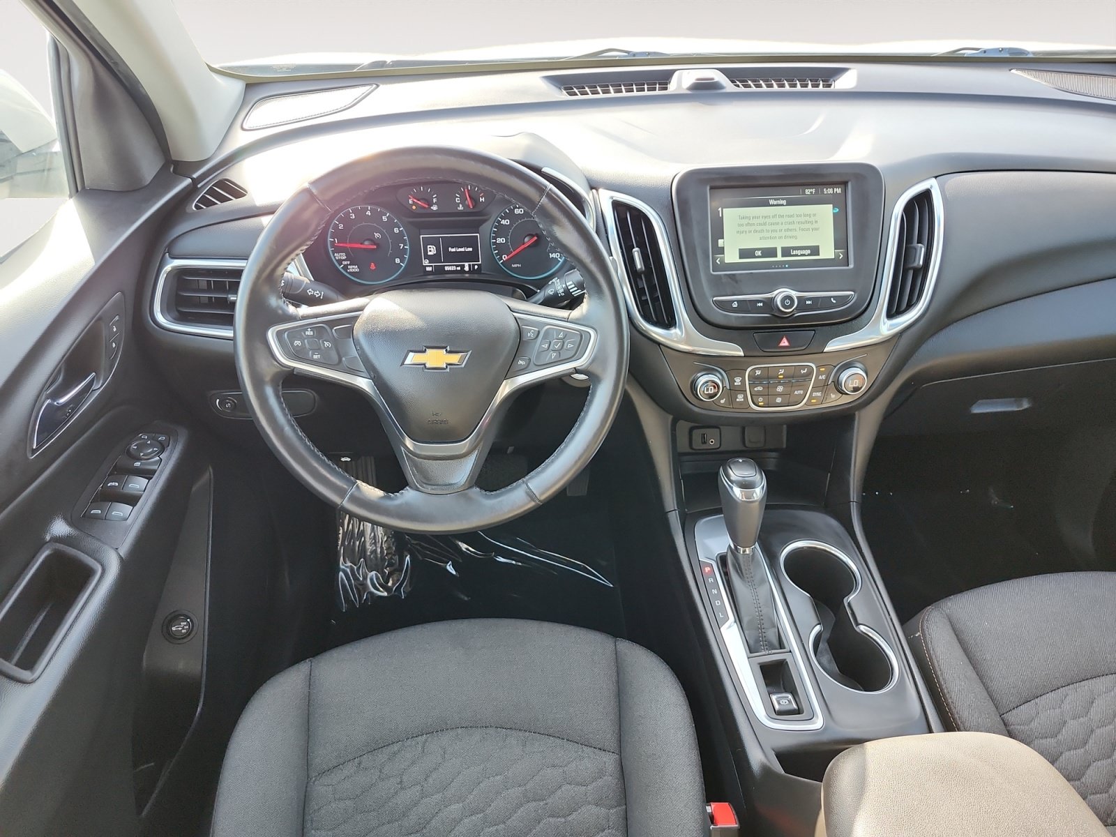 Used 2018 Chevrolet Equinox LT FWD image 10