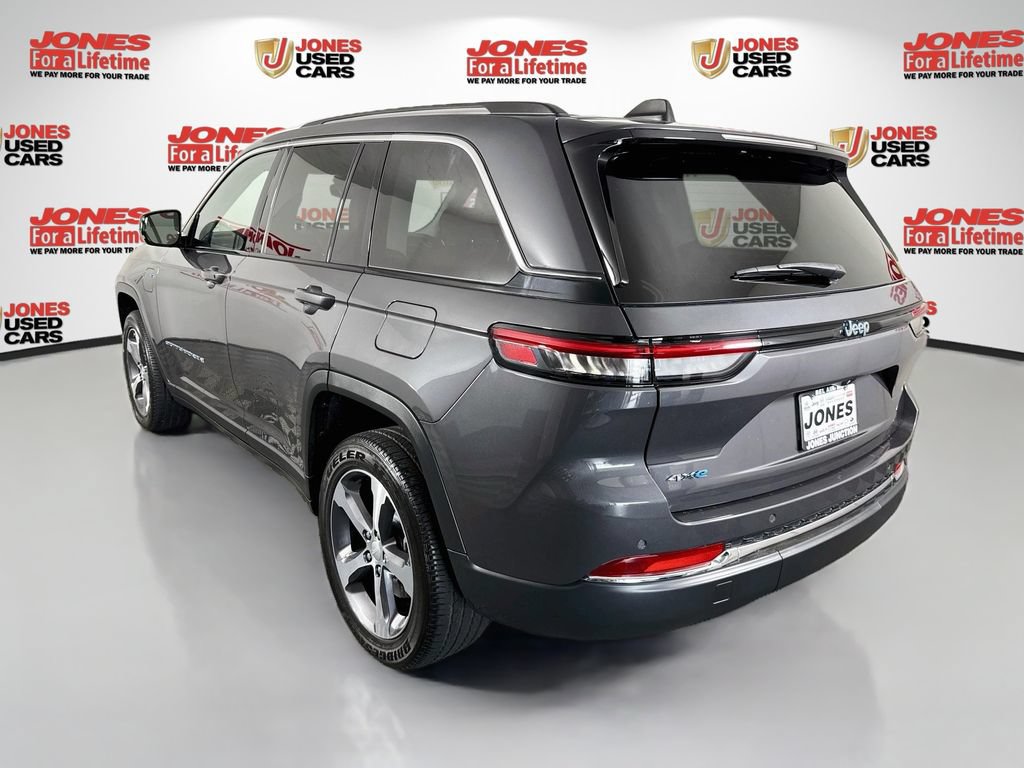 Used 2023 Jeep Grand Cherokee 4WD 4xe image 2
