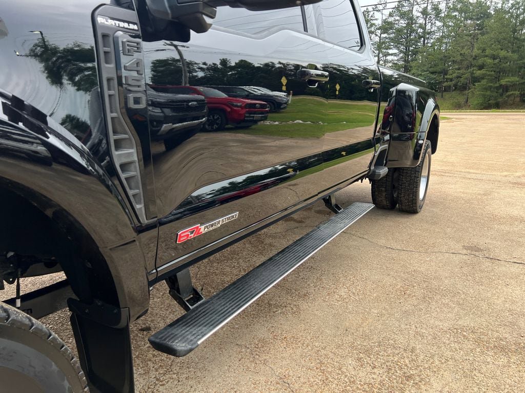 Used 2026 Ford F450 Platinum w/ FX4 Off-Road Package AWD/4WD image 23