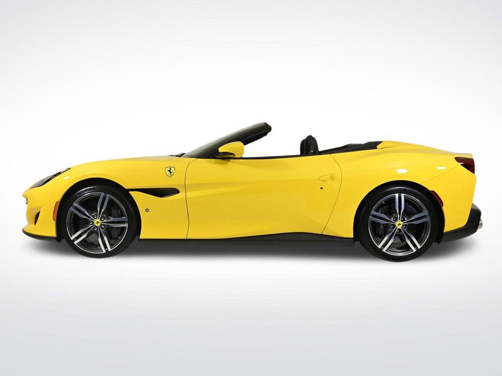 Certified 2020 Ferrari Portofino image 7