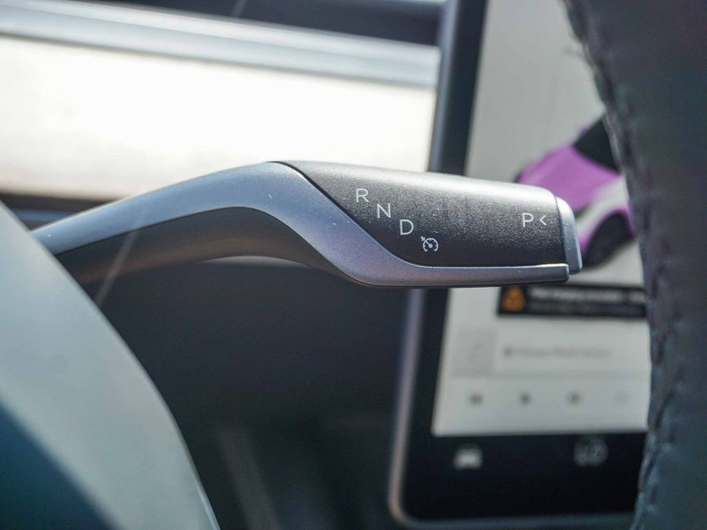 Used 2024 Tesla Model Y Long Range image 22