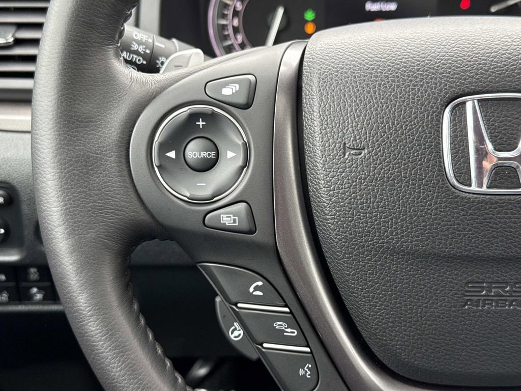 Used 2023 Honda Ridgeline RTL-E image 10