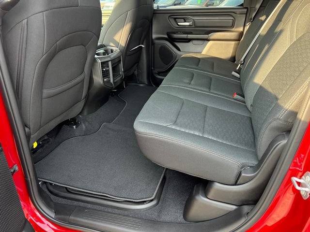 New 2026 RAM 1500 Express AWD/4WD image 22