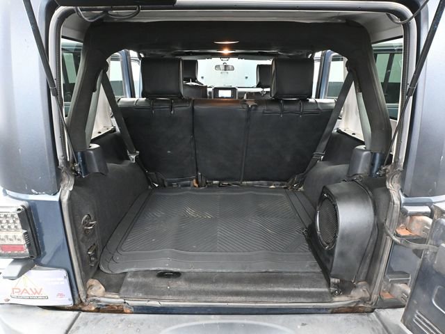 Used 2008 Jeep Wrangler Unlimited Sahara AWD/4WD image 30