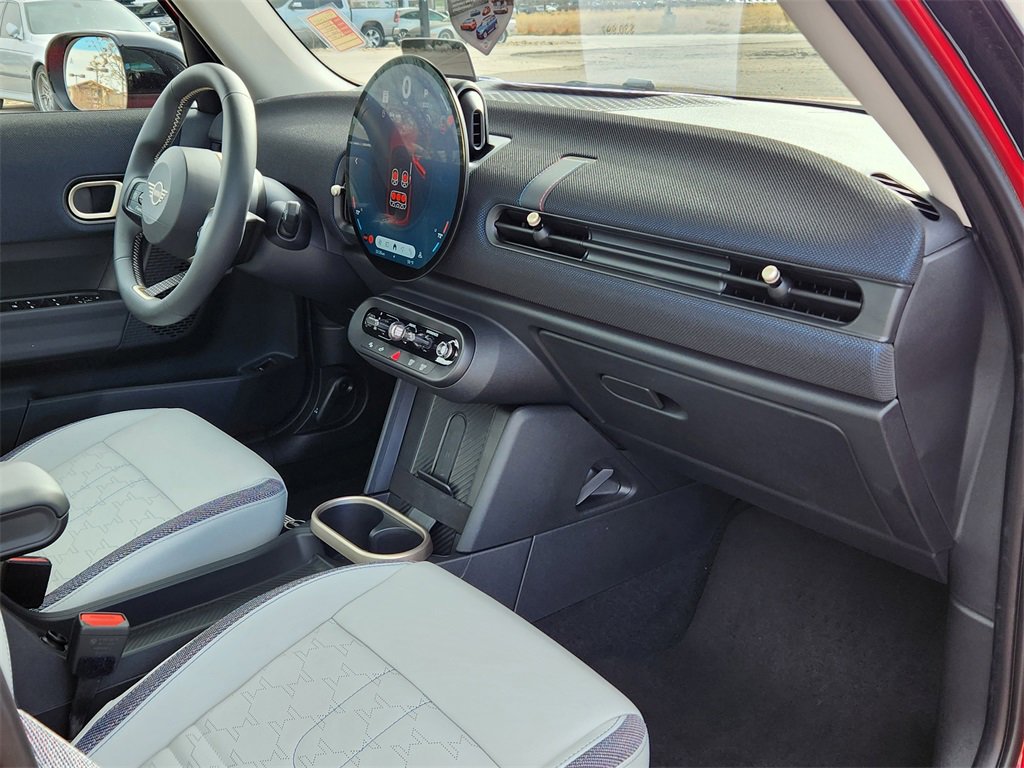 Used 2025 MINI Cooper S image 16