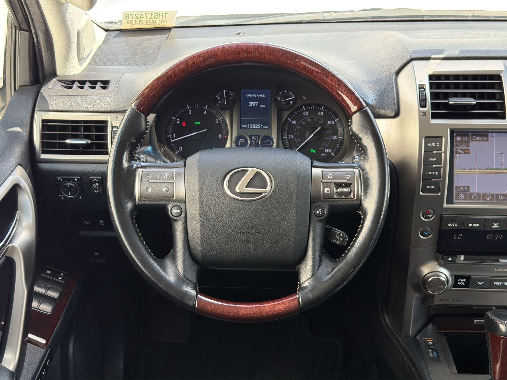 Used 2017 Lexus GX 460 Premium w/ Premium Package AWD/4WD image 10