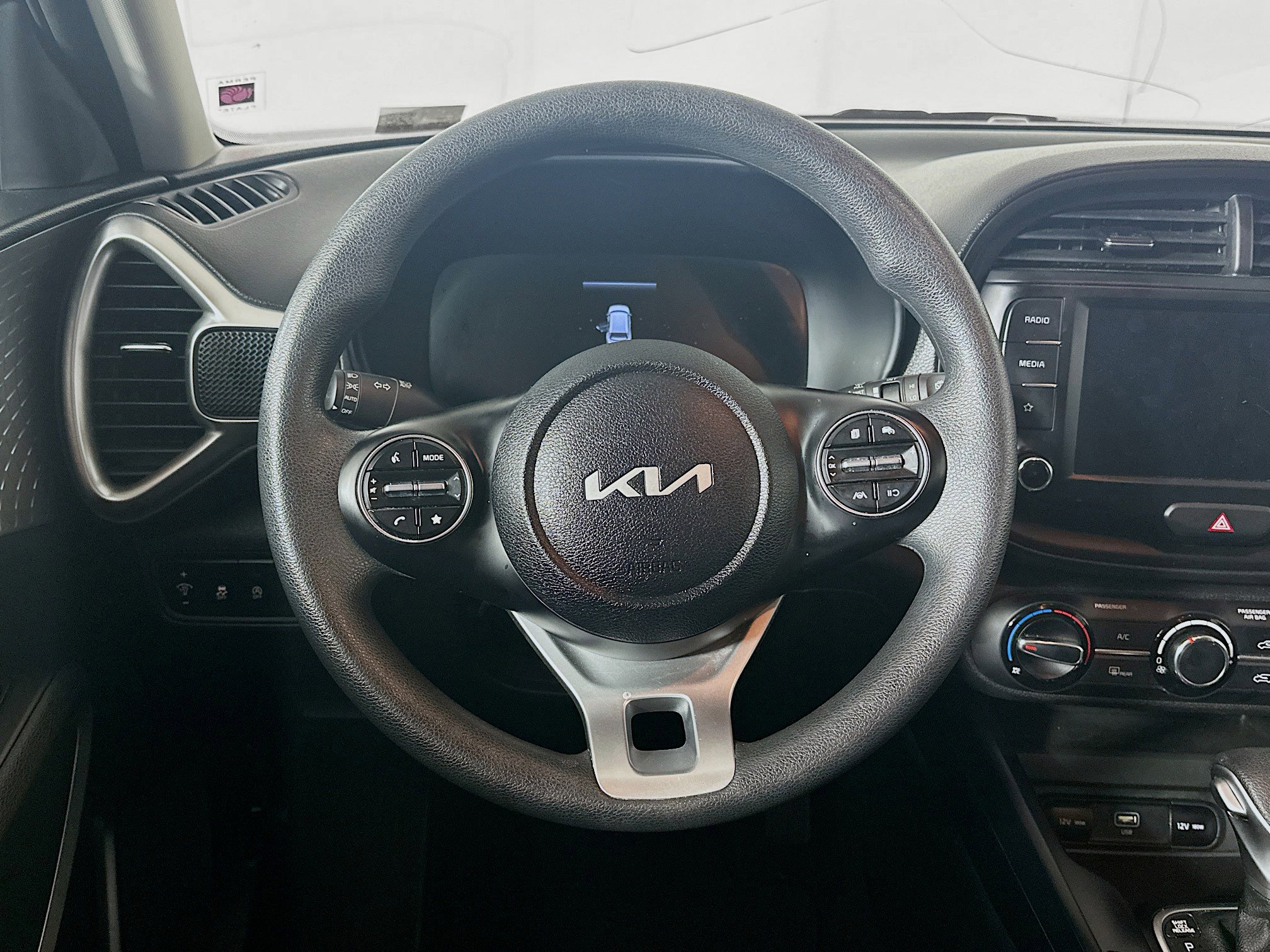 Used 2023 Kia Soul LX w/ Option Group 015 image 18