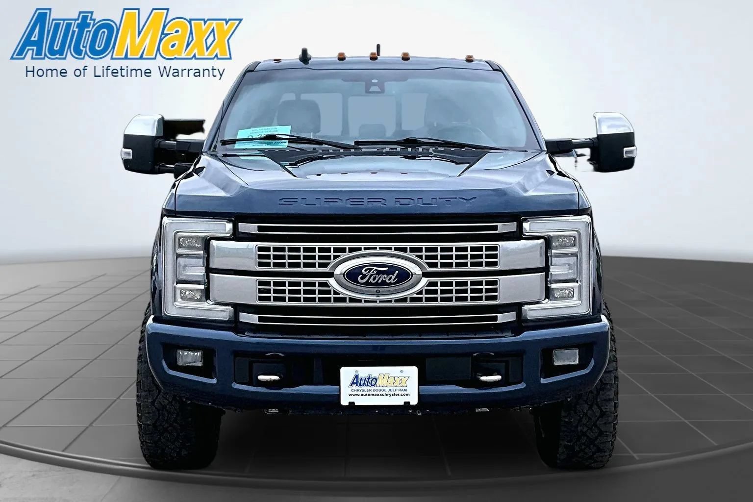 Used 2019 Ford F250 Platinum w/ Platinum Ultimate Package AWD/4WD image 2