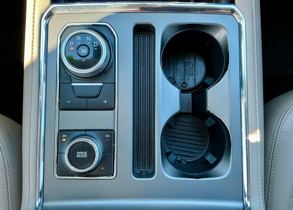 Used 2021 Ford Expedition Max XLT image 34