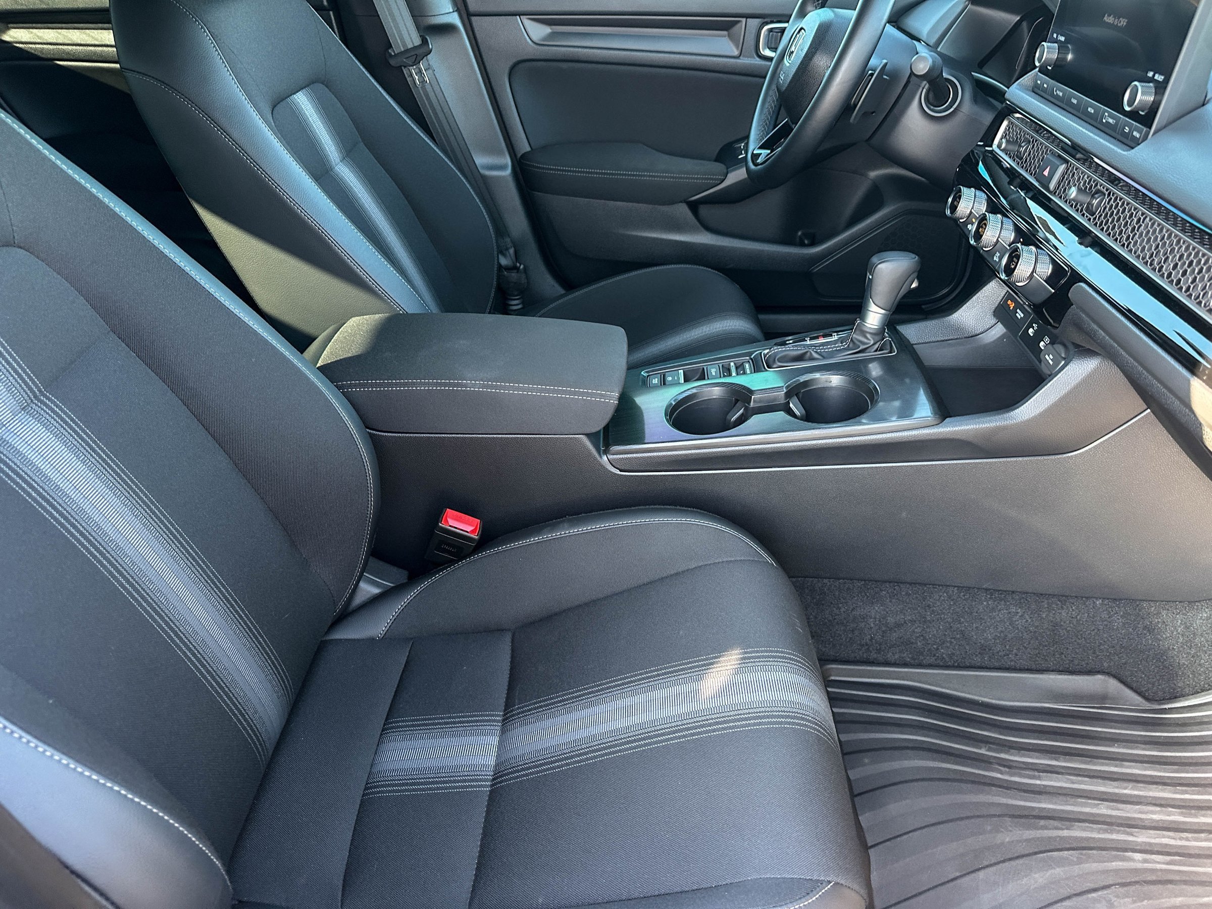 Used 2025 Honda Civic Sport image 24