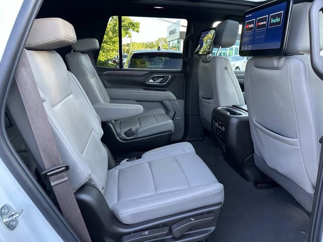 Used 2023 Chevrolet Tahoe Z71 w/ Luxury Package AWD/4WD image 14