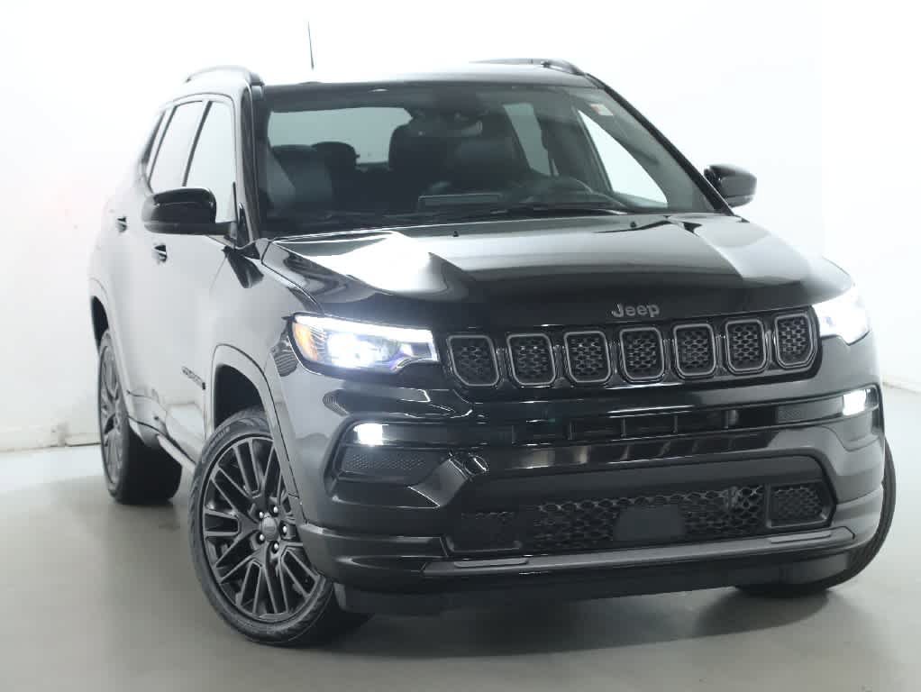 Certified 2023 Jeep Compass High Altitude AWD/4WD image 2