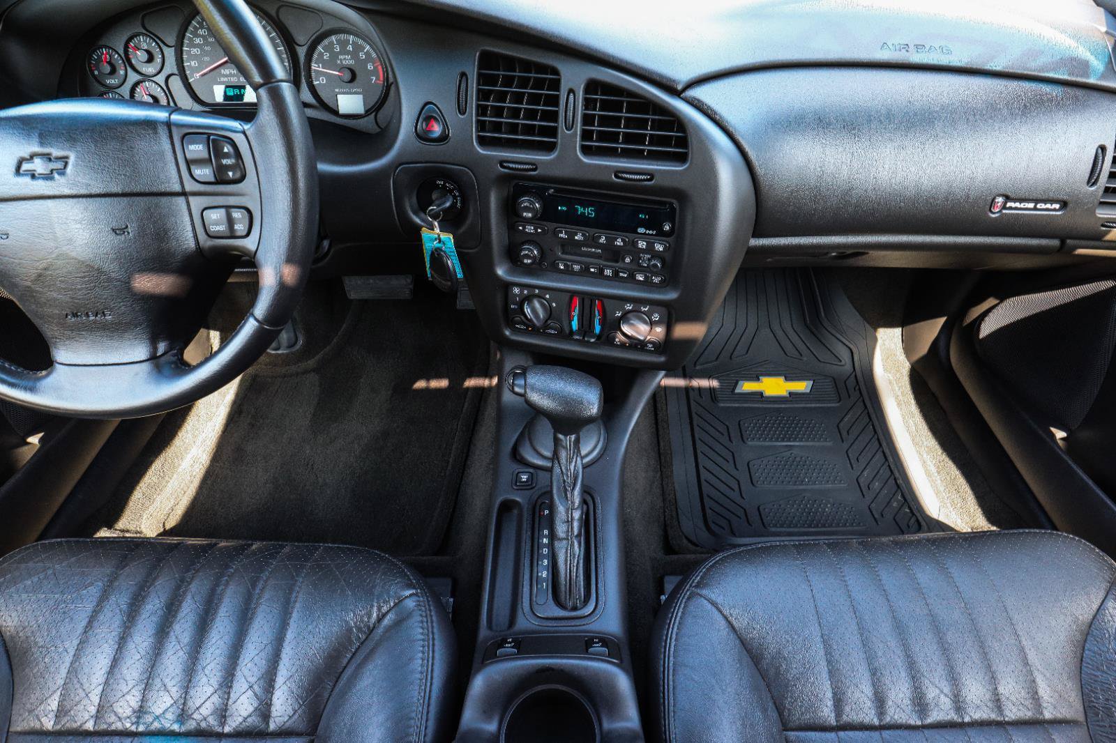 Used 2001 Chevrolet Monte Carlo SS w/ Preferred Equipment Group FWD image 22