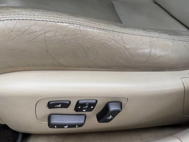 Used 2012 Lexus LS 460 image 45