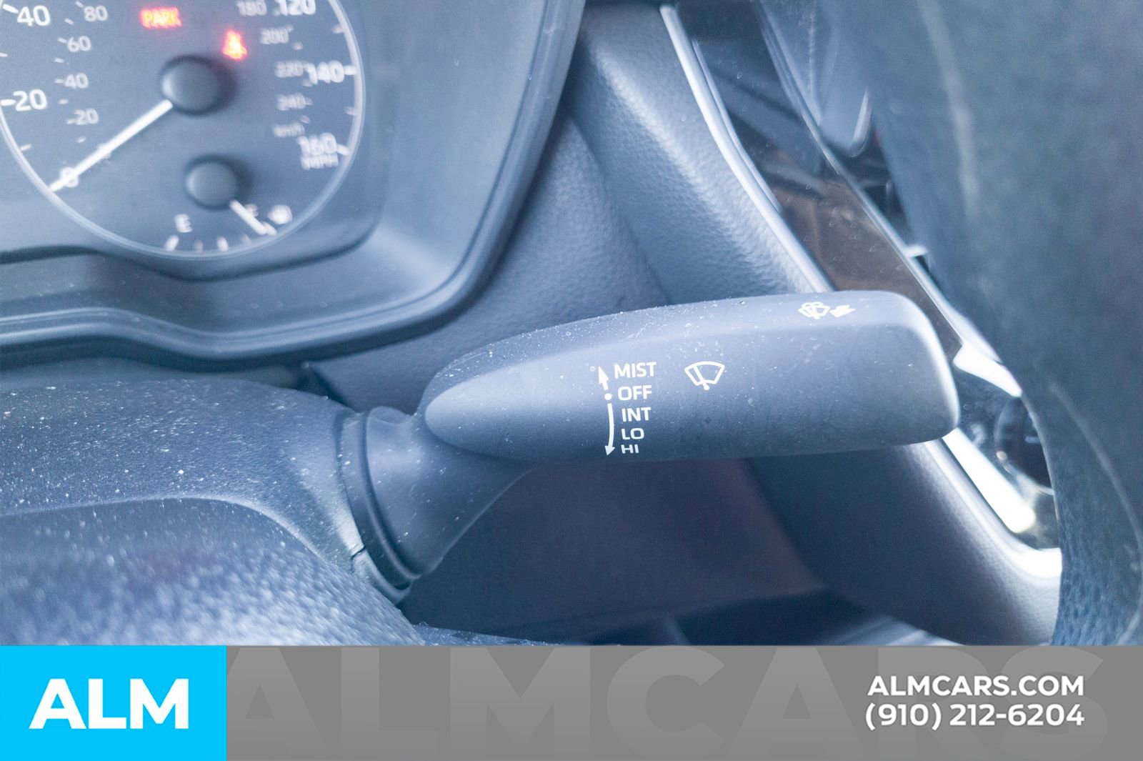 Used 2025 Toyota Corolla LE image 28