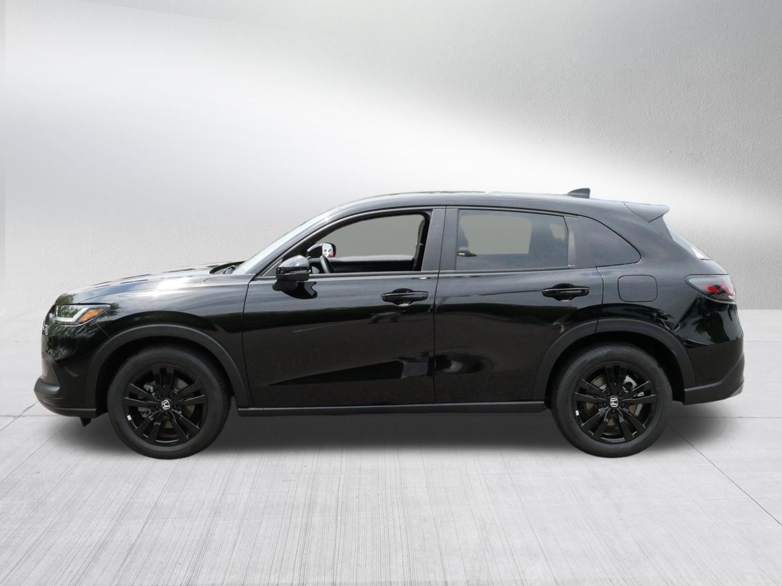 Certified 2026 Honda HR-V Sport image 4