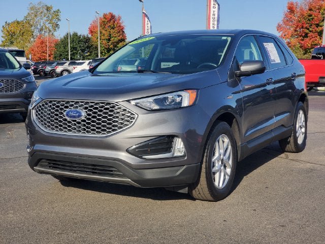 Certified 2023 Ford Edge SEL w/ Convenience Package AWD/4WD image 2